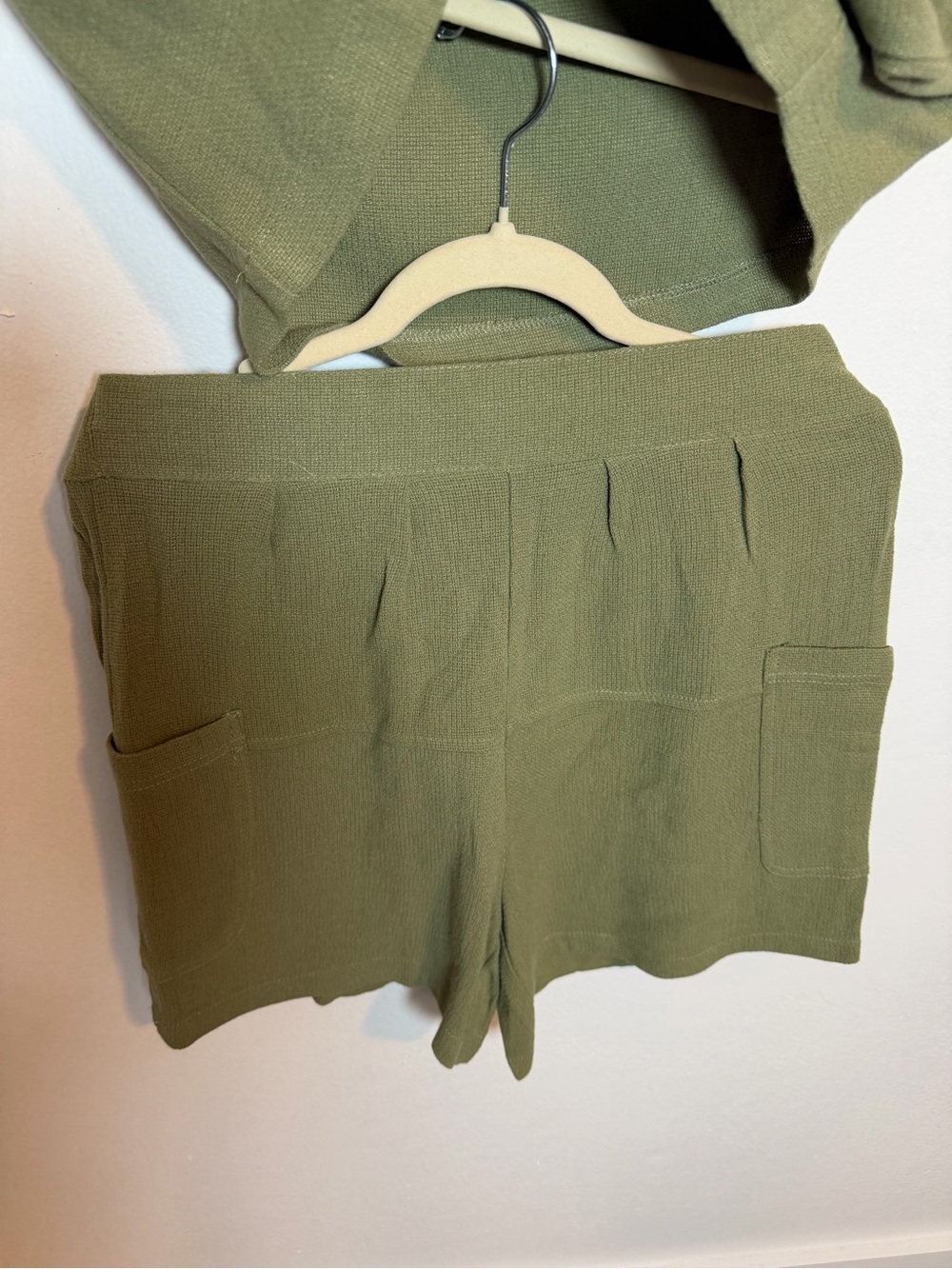2pc set Casual Olive Green Shorts Set Short Sleeve Top and Shorts - Picture 7 of 9